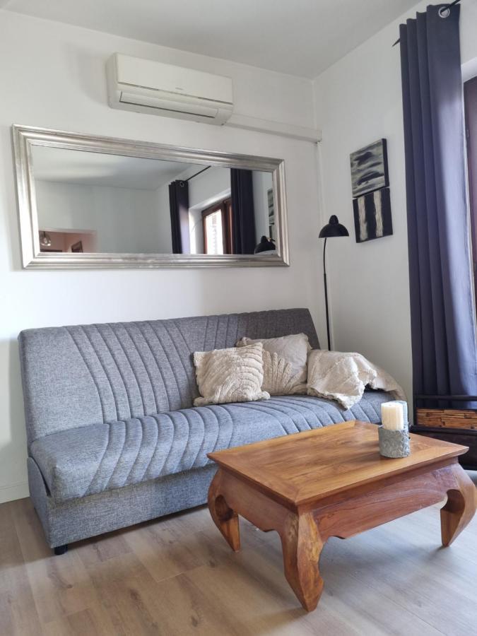 Maestral 2 Apartment โรวีน ภายนอก รูปภาพ